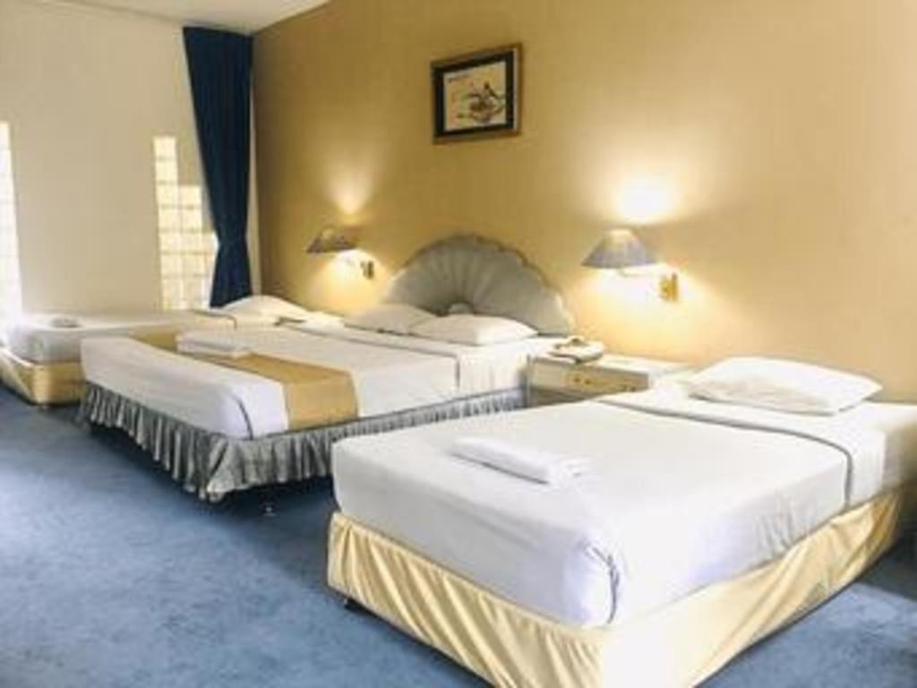 New Grand Park Hotel Surabaya Exterior foto